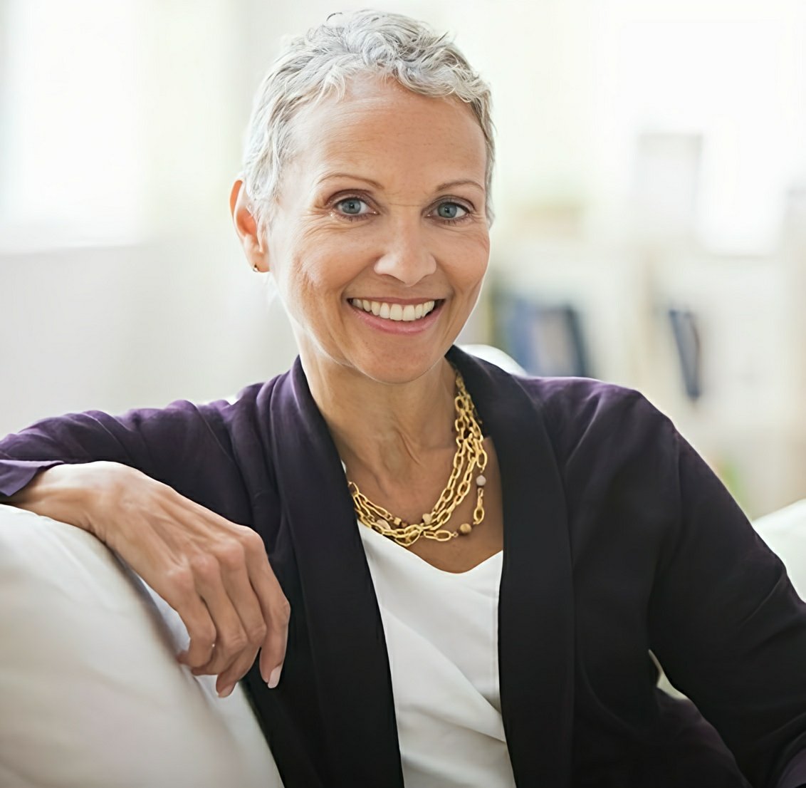 40-low-maintenance-hairstyles-for-women-over-50-on-the-go